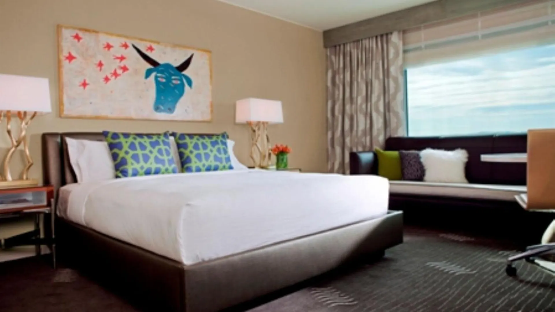 Kimpton Hotel Palomar Phoenix Cityscape By Ihg